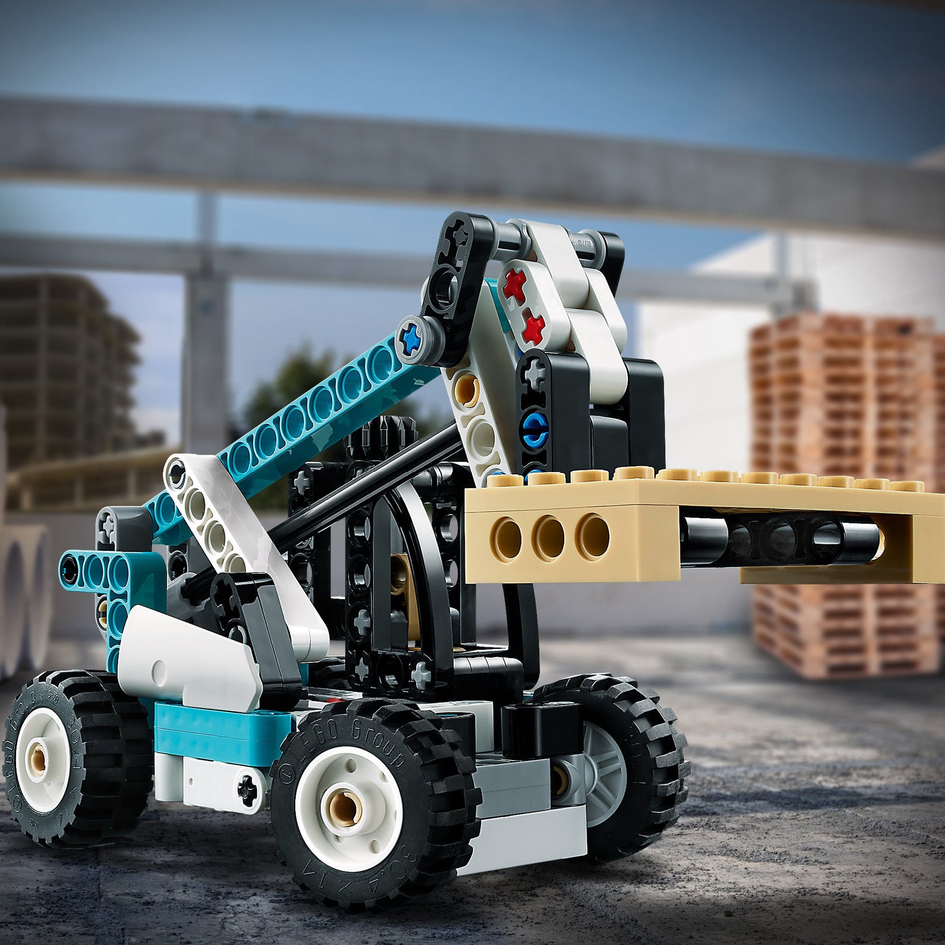 LEGO® Technic™ Telehandler - Mô Hình Xe Nâng 2 Trong 1 Chính Hãng - LEGO 42133 - Hình ảnh bổ sung 9