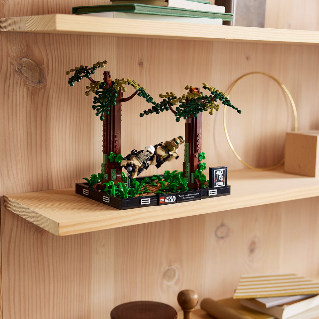 LEGO® Star Wars™ Endor™ Speeder Chase Diorama - Mô hình lắp ráp Diorama trưng bày - LEGO 75353 - Hình ảnh bổ sung 7