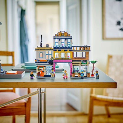 LEGO® Creator 3-in-1 Main Street - Bộ Đồ Chơi Lắp Ráp Phố Chính 3 Trong 1 - LEGO 31141 LEGO - ảnh 2 - Lego