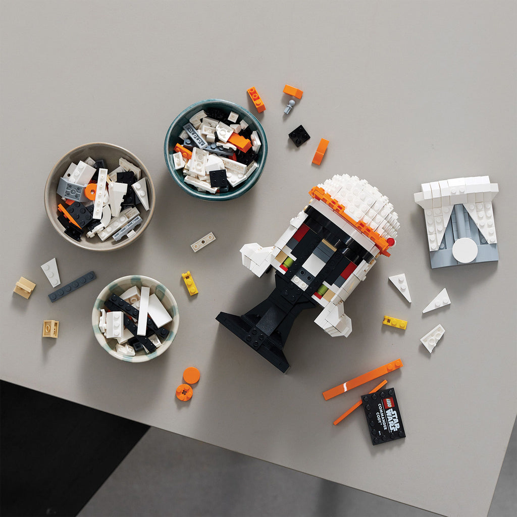 LEGO® Star Wars™ Clone Commander Cody™ Helmet - Mô hình Lắp ráp Mũ Bảo hiểm (75350) - Hình ảnh bổ sung 7