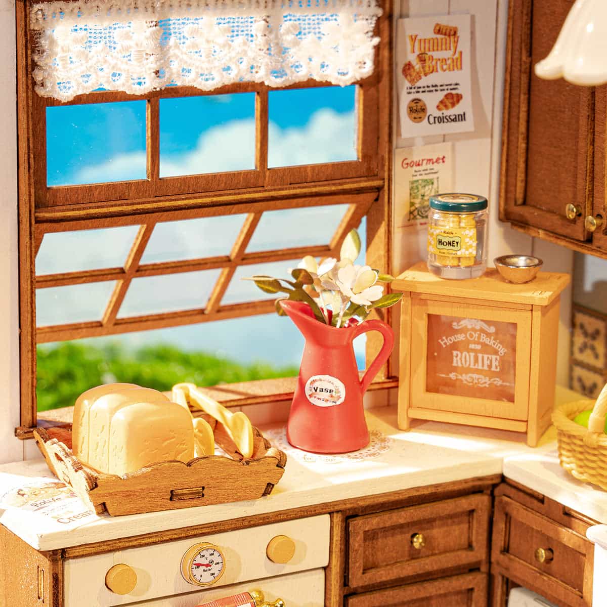 Rolife Baking Kitchen DIY Miniature House DG172 - Mô hình gỗ lắp ráp căn bếp thu nhỏ - Rolife