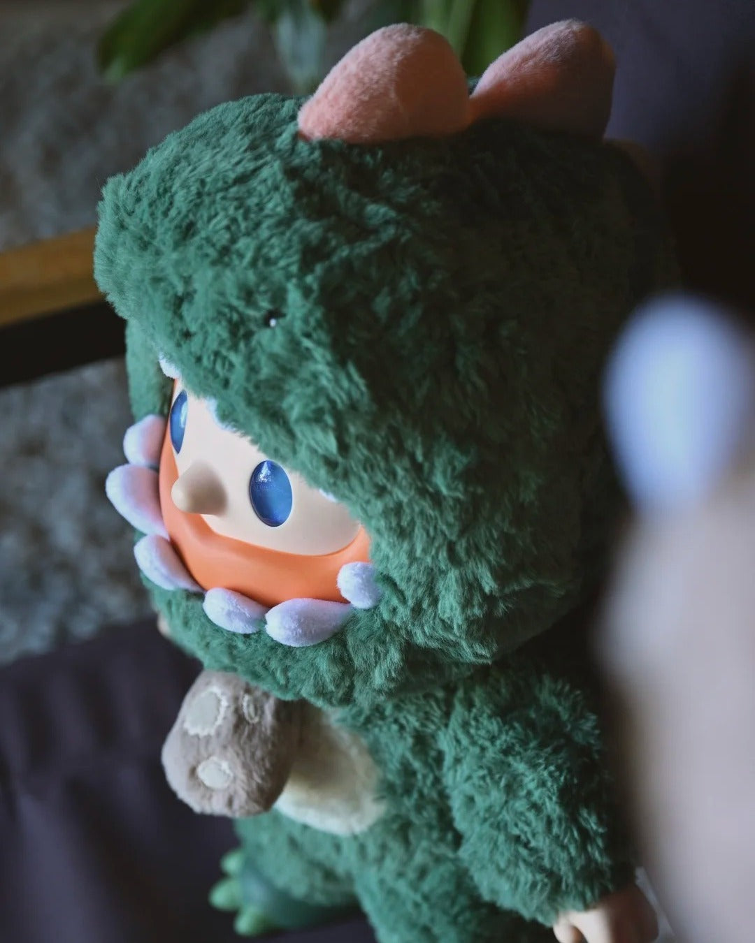 BOB Tyrannosaurus Vinyl Plush Doll - Mô Hình Gấu Bông Nghệ Thuật Farmer Bob Finding Unicorn - Hình ảnh bổ sung 4