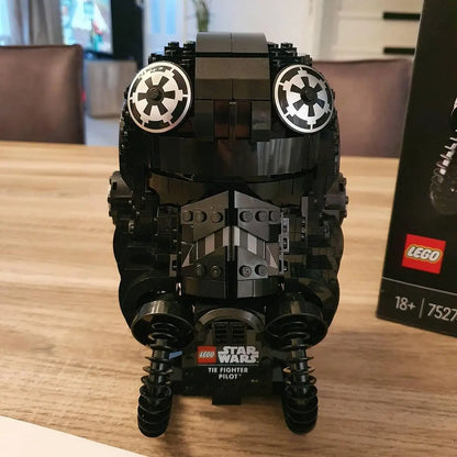 LEGO® Star Wars™ TIE Fighter Pilot™ Helmet - Mô Hình Lắp Ráp Trưng Bày LEGO 75274 - Hình ảnh bổ sung 4