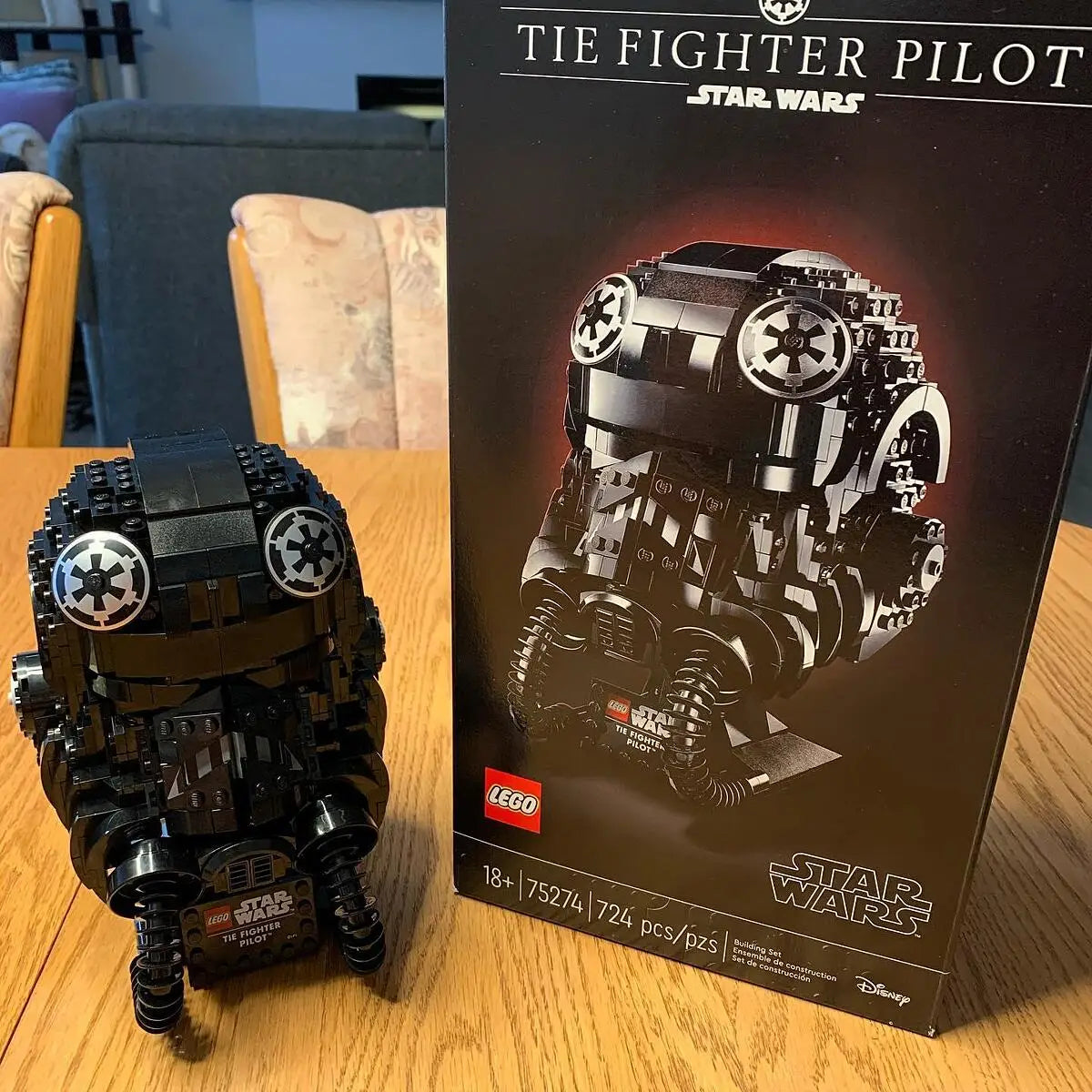 LEGO® Star Wars™ TIE Fighter Pilot™ Helmet - Mô Hình Lắp Ráp Trưng Bày LEGO 75274 - Hình ảnh bổ sung 5
