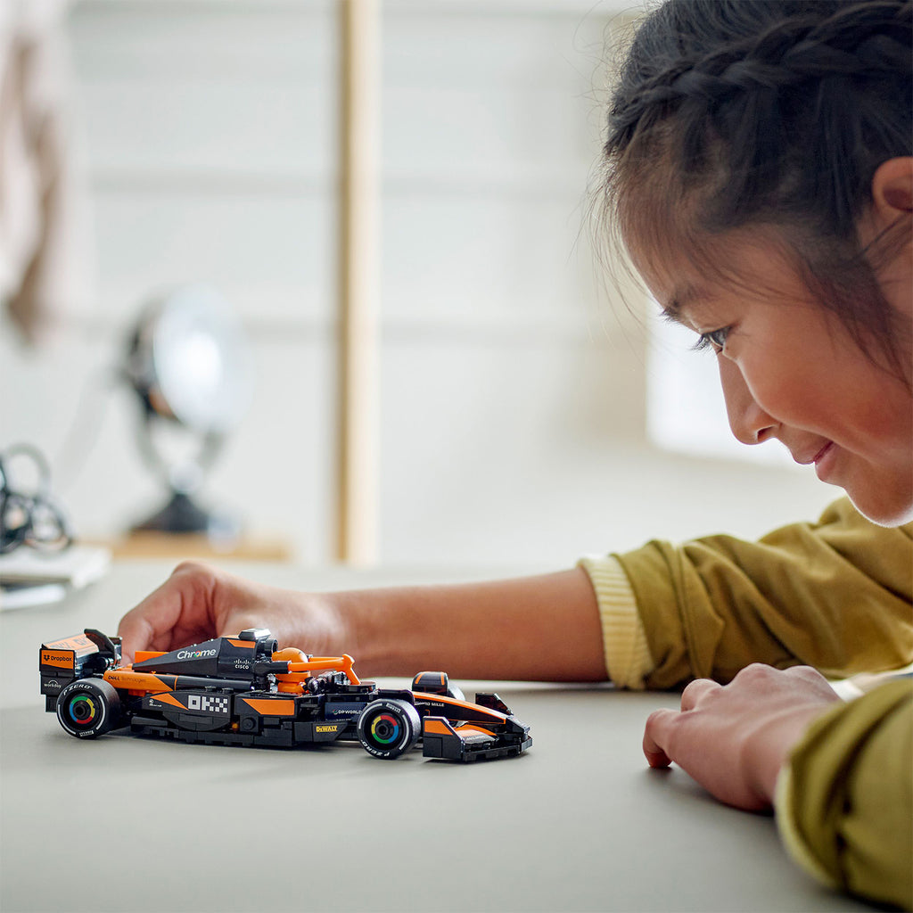 LEGO® Speed Champions - McLaren F1® Team MCL38 Race Car Mô Hình Xe Đua Công Thức 1 (F1) Đồ Chơi Lắp Ráp LEGO - ảnh 2 - Lego