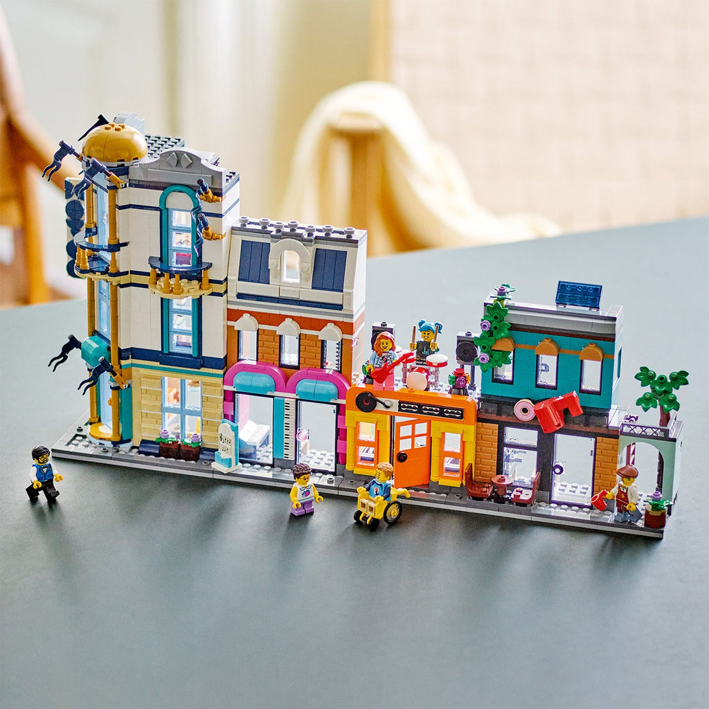 LEGO® Creator 3-in-1 Main Street - Bộ Đồ Chơi Lắp Ráp Phố Chính 3 Trong 1 - LEGO 31141 LEGO - ảnh 3 - Lego