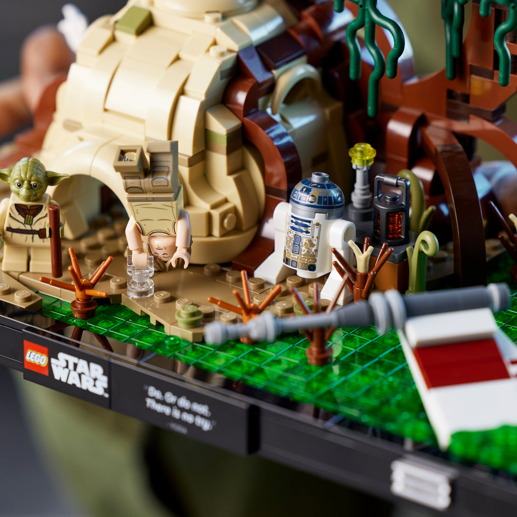 LEGO® Star Wars™ Dagobah™ Jedi™ Training Diorama - Bộ Mô Hình Trưng Bày Đầm Lầy Dagobah LEGO 75330 - Hình ảnh bổ sung 7