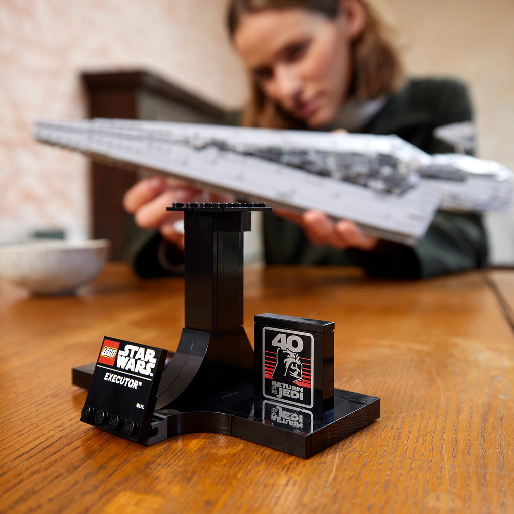 LEGO® Star Wars™ Executor Super Star Destroyer™ - Mô Hình Lắp Ráp Chiến Hạm Đế Chế 75356 - Hình ảnh bổ sung 8
