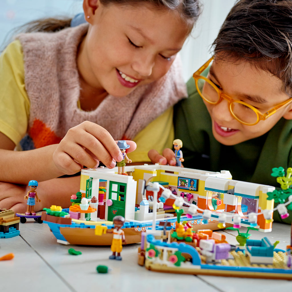 LEGO® Friends™ Canal Houseboat - Đồ chơi lắp ráp Nhà thuyền trên kênh đào - LEGO 41702 LEGO - ảnh 1 - LEGO Sets