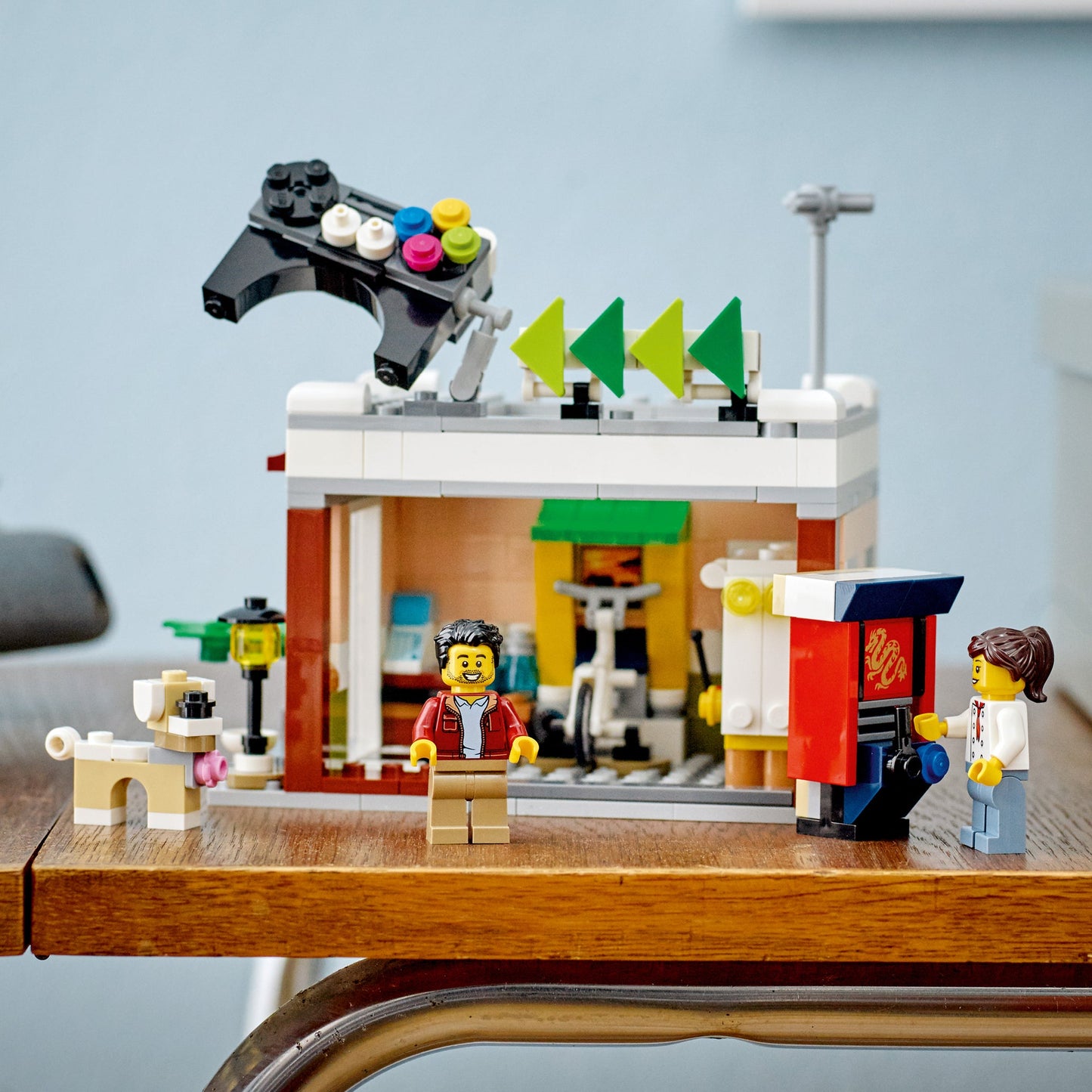 LEGO® Creator 3-in-1 Downtown Noodle Shop - Đồ Chơi Lắp Ráp Tiệm Mì Trung Tâm Thành Phố LEGO 31131 - Hình ảnh bổ sung 7