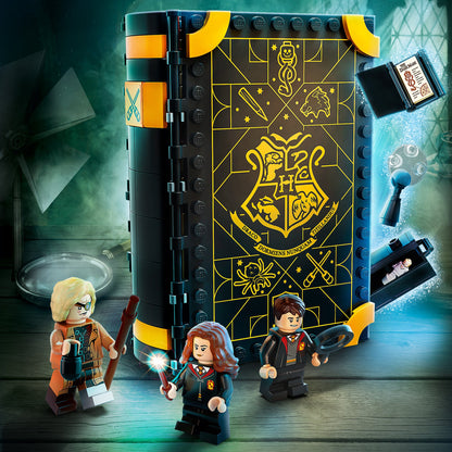 LEGO® Harry Potter™ Hogwarts™ Moment: Defence Class - Bộ Lắp Ráp Lớp Học Phòng Chống Nghệ Thuật Hắc Ám - LEGO 76397 LEGO - ản