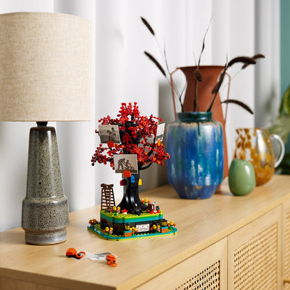 LEGO® Ideas Family Tree (21346) - Bộ Lắp Ráp Cây Phả Hệ Trang Trí Nhà Cửa - LEGO - Hình ảnh bổ sung 8
