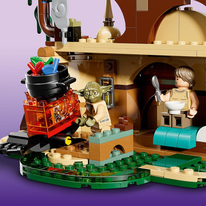LEGO® Star Wars™ SMART Play™: Yoda’s Hut and Jedi Training