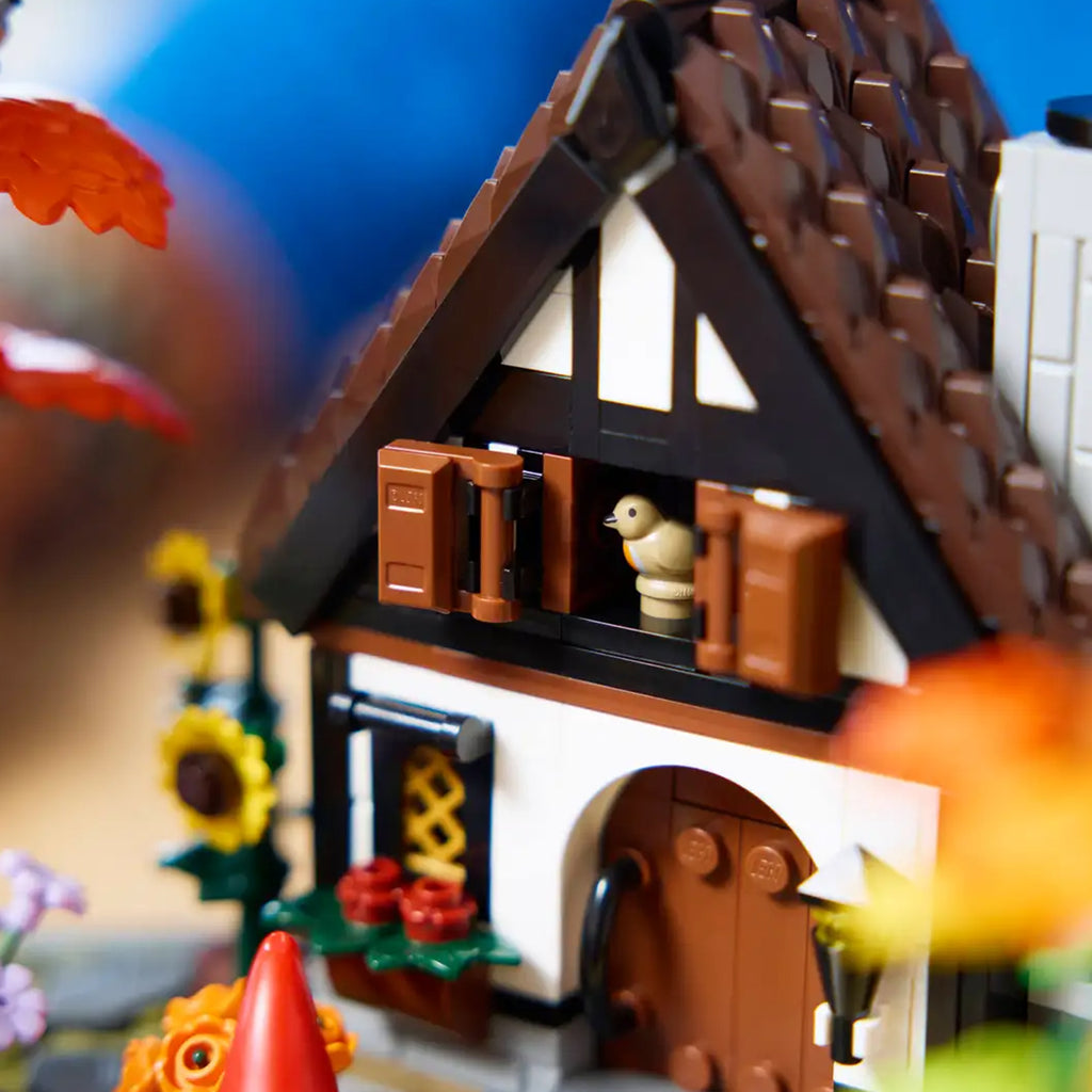 LEGO® Icons Autumn Cottage Garden - Mô Hình Nhà Vườn Mùa Thu - LEGO 11372 - Hình ảnh bổ sung 8