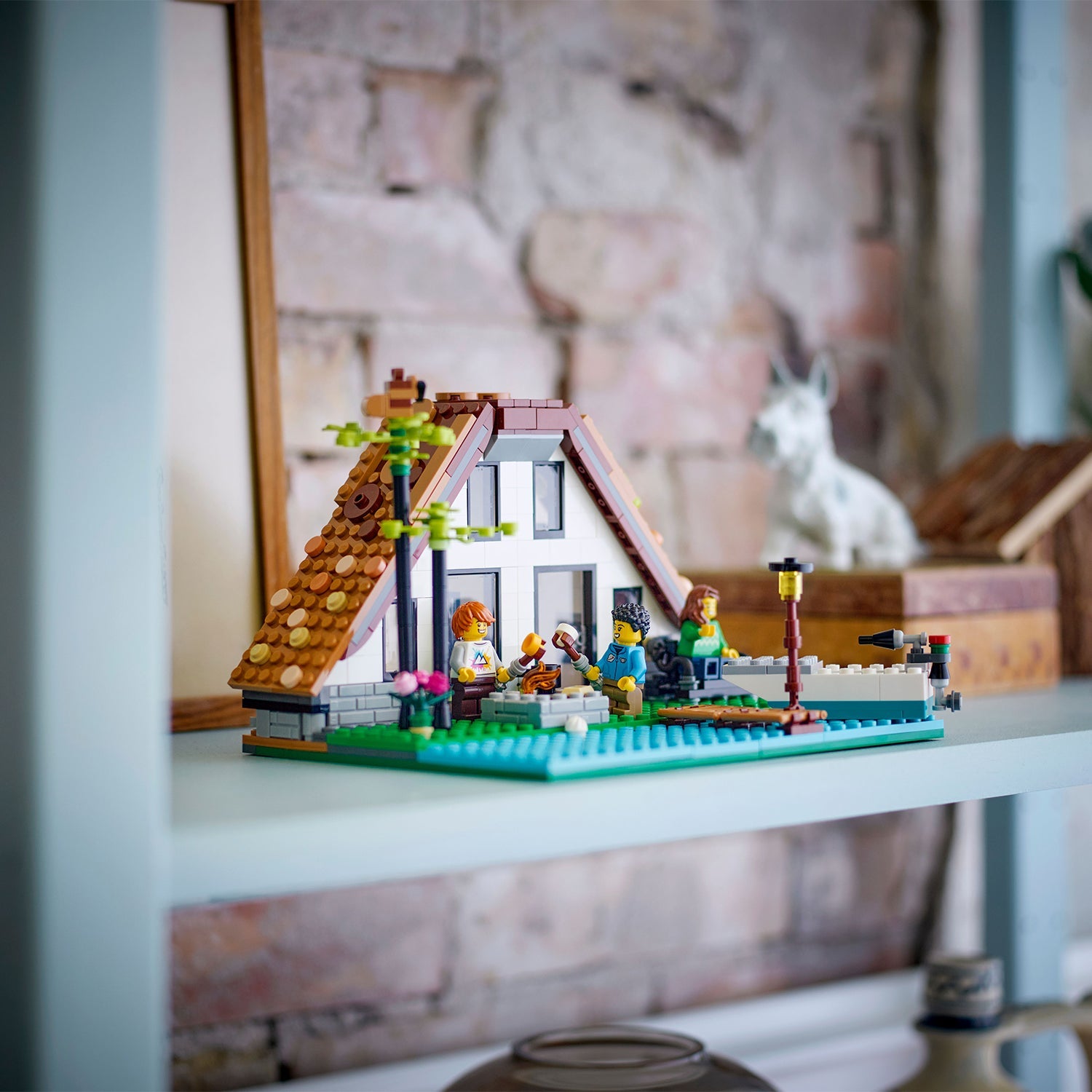 LEGO® Creator 3-in-1 Cozy House - Ngôi Nhà Ấm Cúng 3-Trong-1 - LEGO 31139 - Hình ảnh bổ sung 8