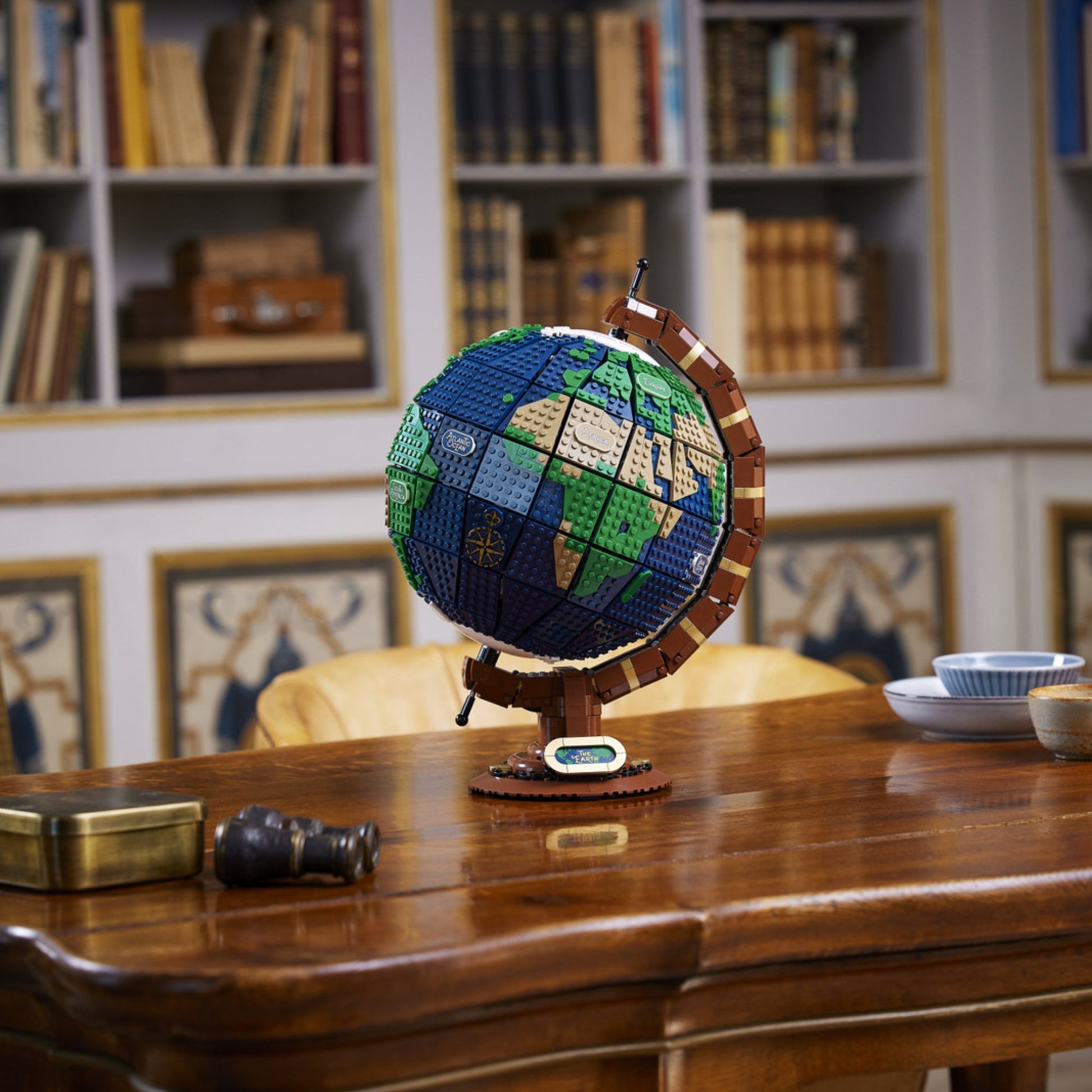 LEGO® Ideas The Globe - Mô hình Quả Địa Cầu Cổ Điển 21332 - Hình ảnh bổ sung 6