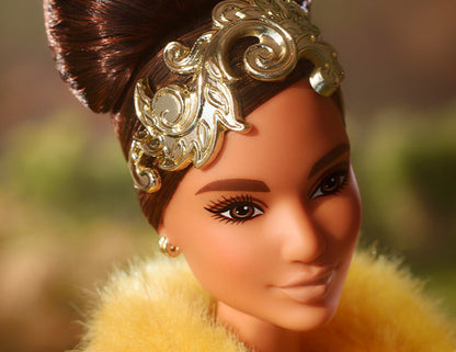 Guo Pei Barbie Doll Wearing Golden-Yellow Gown - Búp bê Sưu tầm Cao cấp Barbie Signature