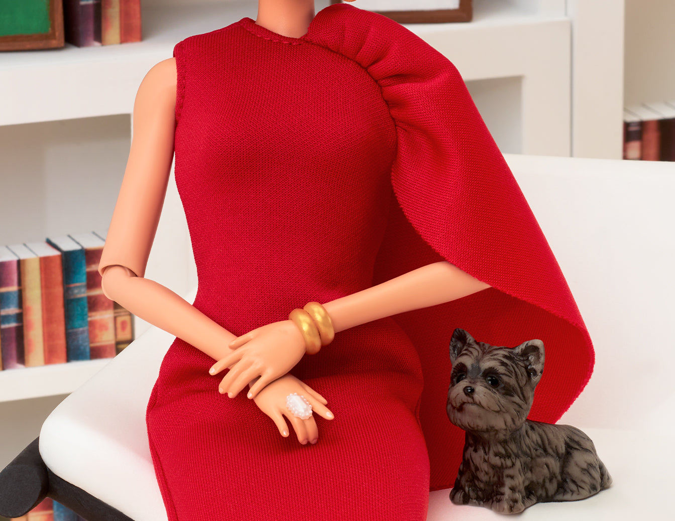 Barbie Inspiring Women Isabel Allende Doll - Búp Bê Nữ Văn Sĩ Sưu Tầm - Mattel Signature