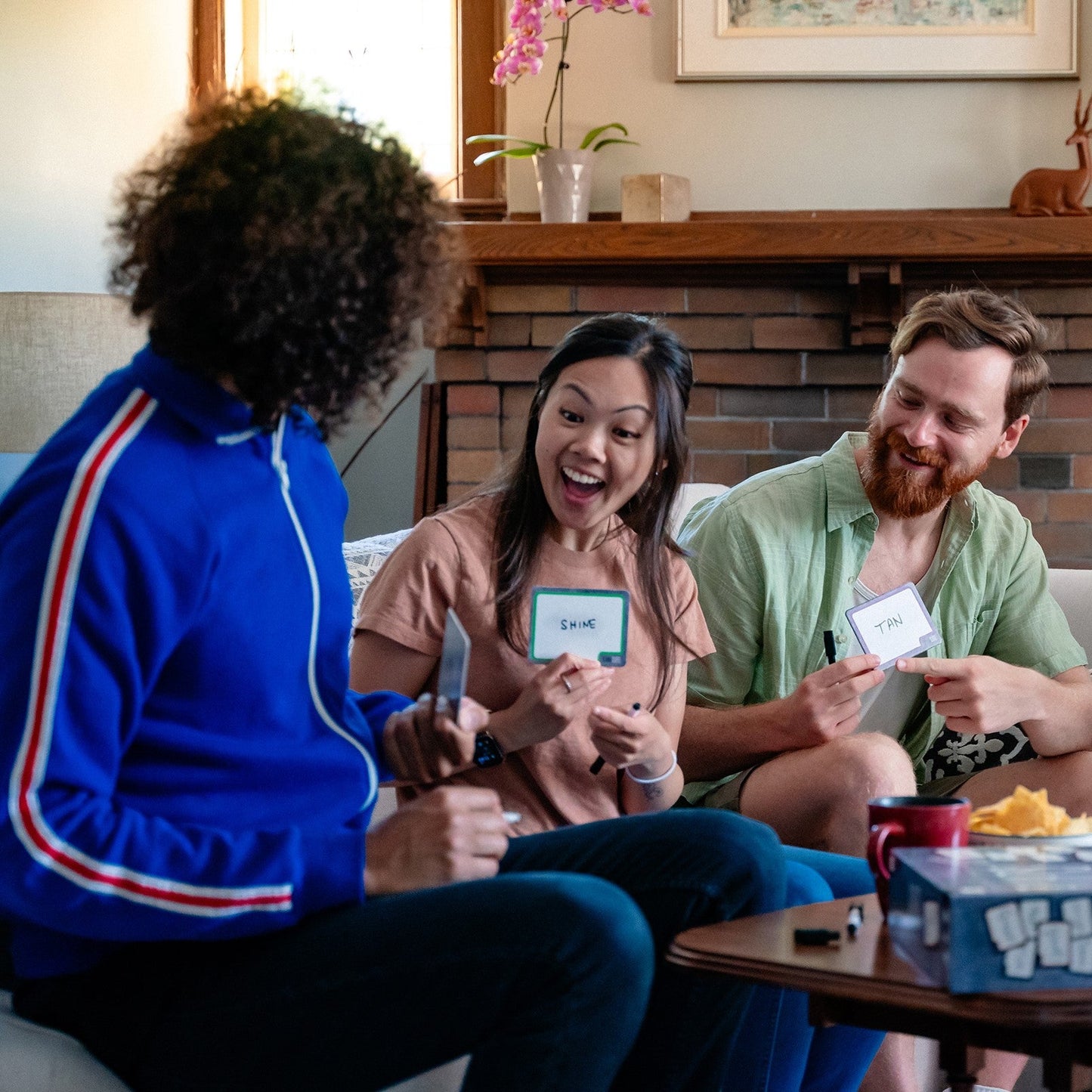 BLANK SLATE™ - Board Game Điền Từ Đoán Ý Đồng Đội - The Op Games