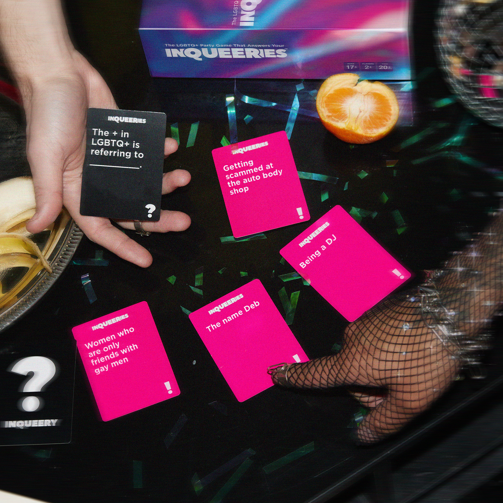 InQueeries - Trò Chơi Board Game Tiệc Tùng LGBTQ+ Relatable - Hình ảnh bổ sung 5