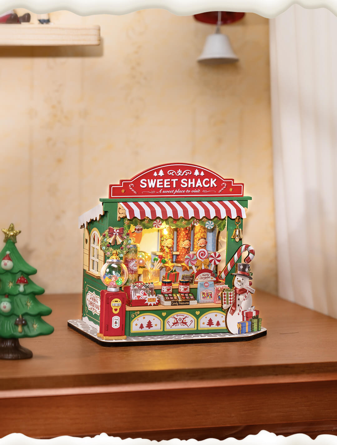 Rolife DIY Miniature House - Christmas Candy Stand DS043 - Mô hình nhà gỗ tí hon - Rolife