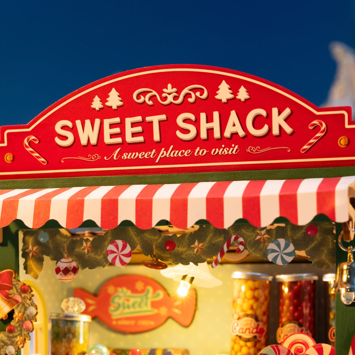 Rolife DIY Miniature House - Christmas Candy Stand DS043 - Mô hình nhà gỗ tí hon - Rolife