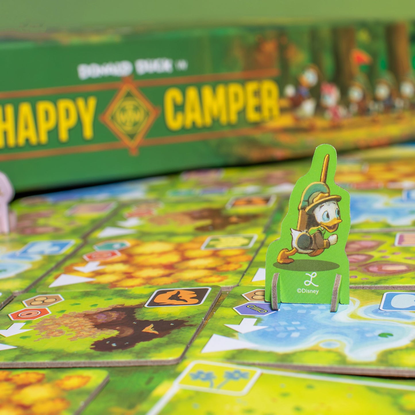 Donald Duck in Happy Camper Board Game - Trò chơi Board Game phiêu lưu cắm trại - Disney