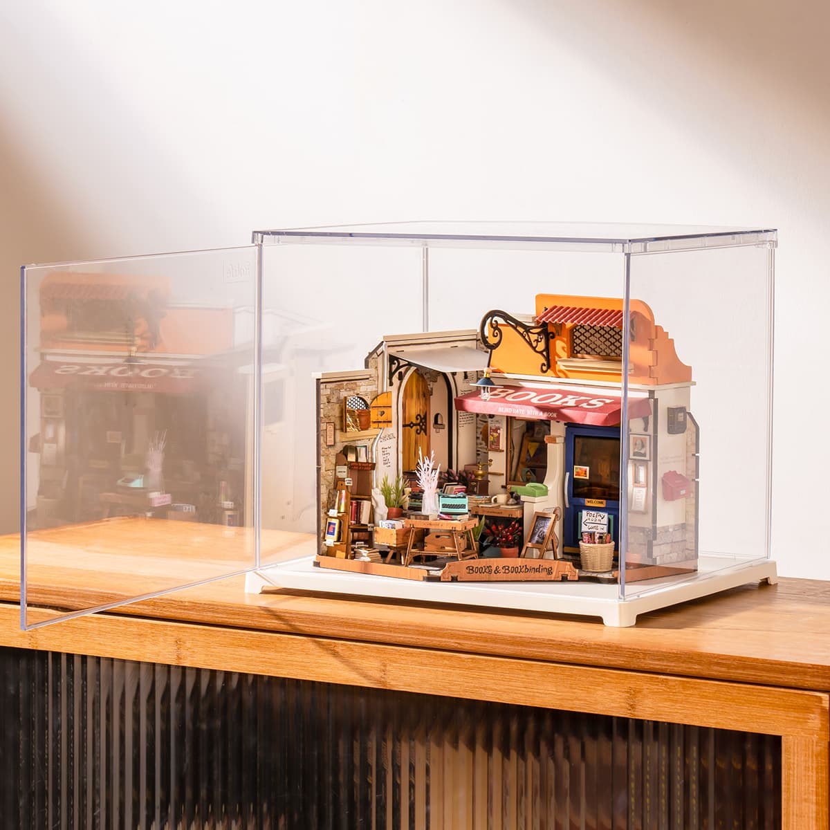 Rolife Corner Bookstore Miniature House (DG164) - Mô hình nhà gỗ DIY Tiệm sách - Rolife