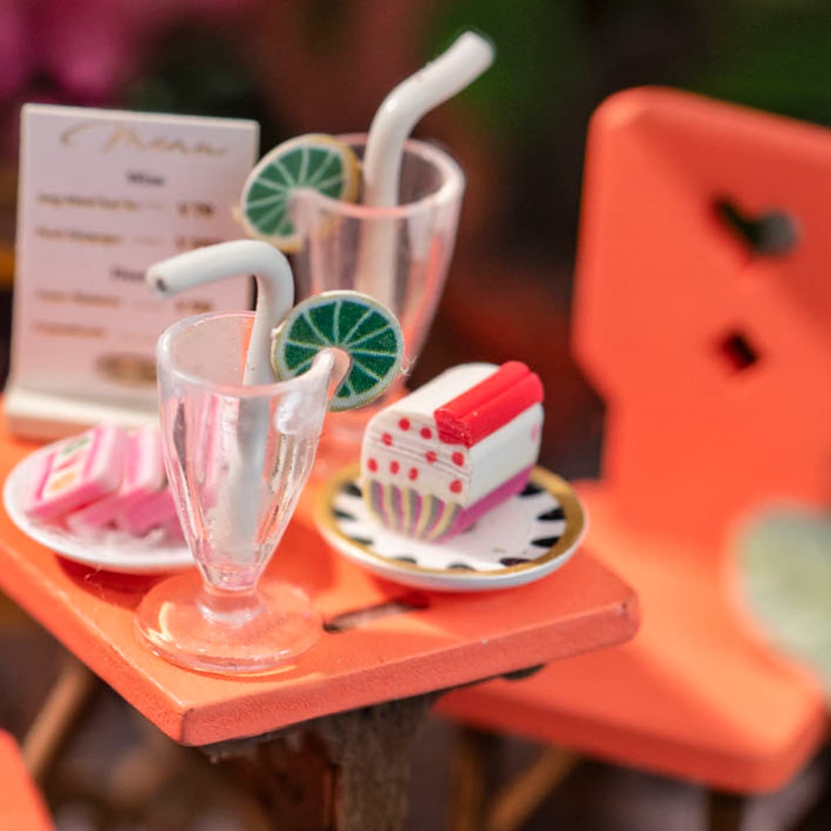 Rolife DIY Miniature House - Sea Holiday Restaurant DS039 - Mô hình nhà gỗ tí hon - Rolife DS039