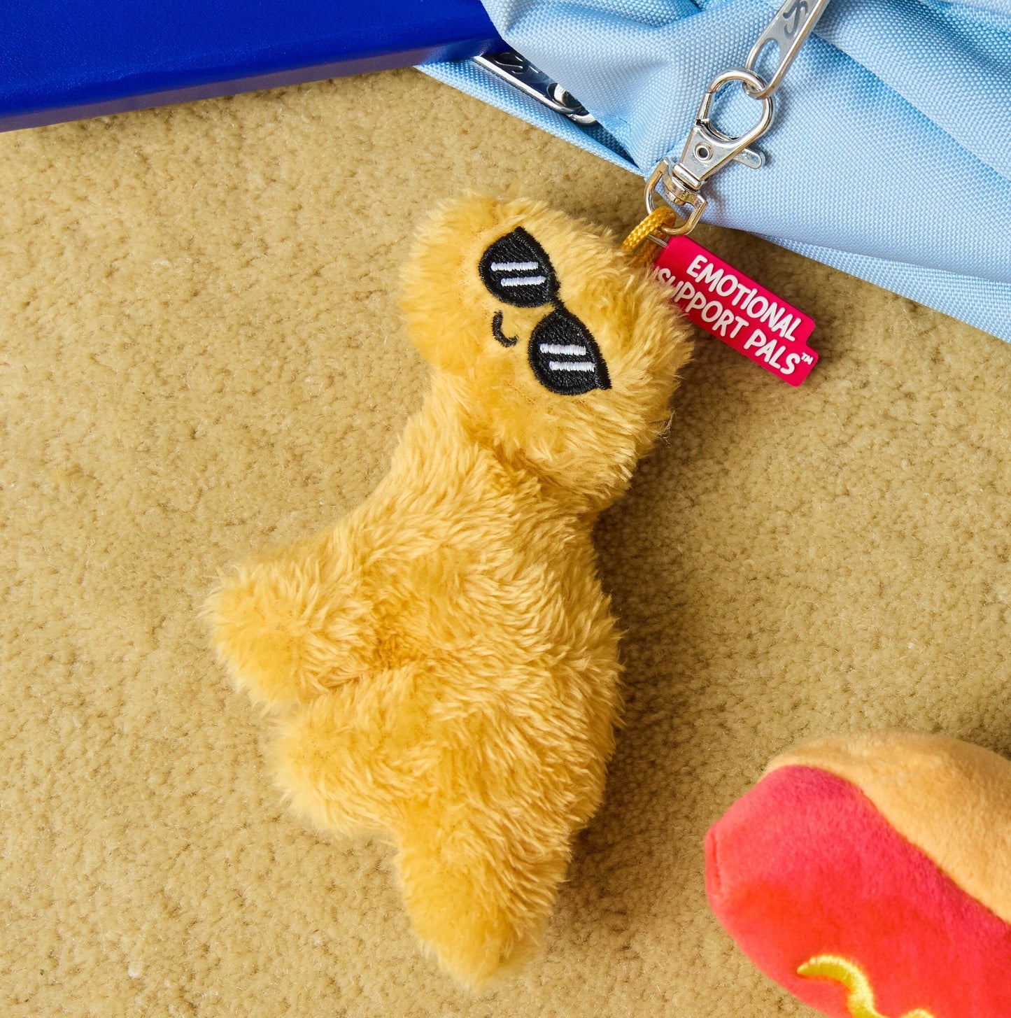 Emotional Support Dino Nuggies Bag Charm - Móc Khóa Gấu Bông Khủng Long Gà Chiên - Relatable - Hình ảnh bổ sung 4