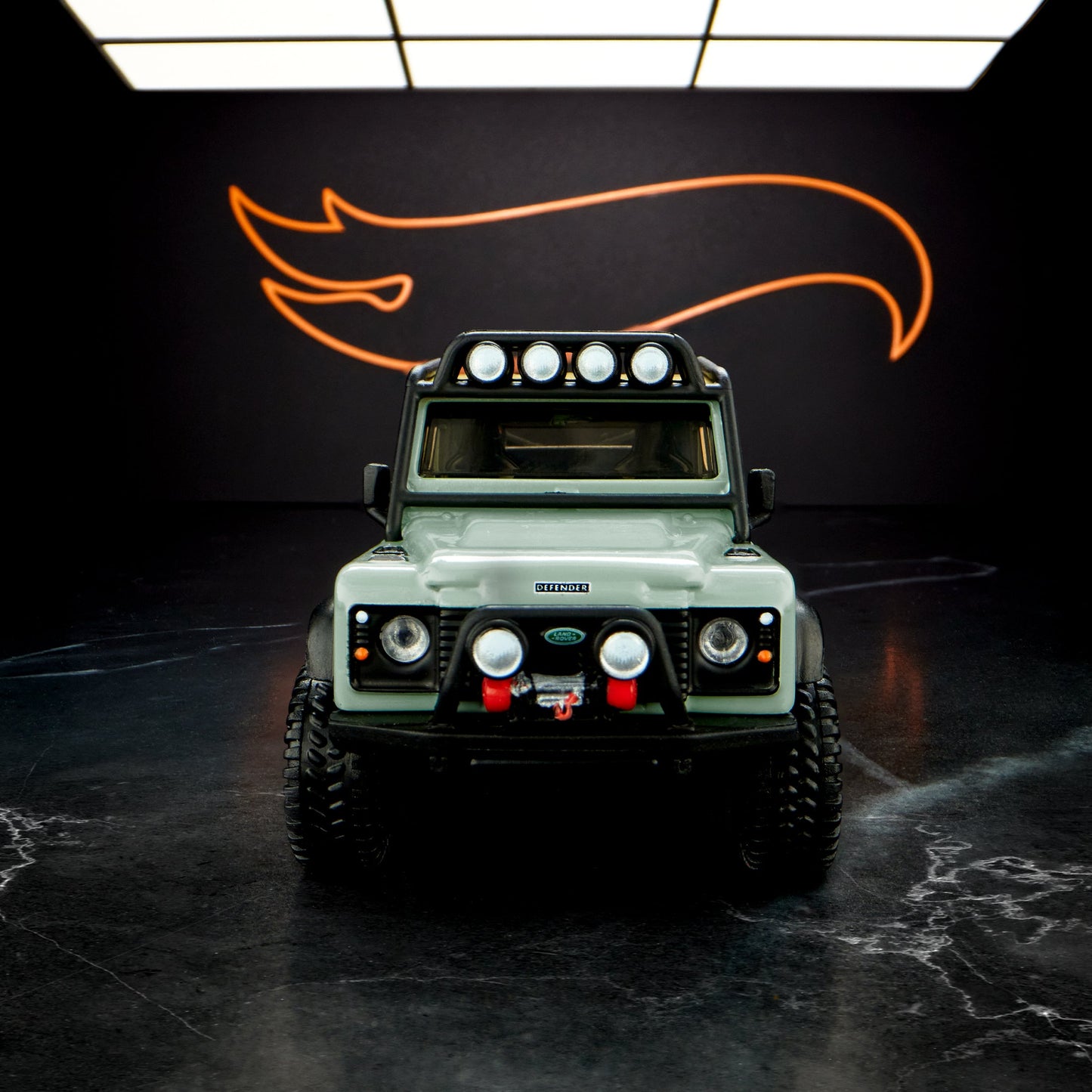 Elite 64 Series Land Rover Defender 90 Pickup Mô hình xe bán tải 1:64 Hot Wheels - Hình ảnh bổ sung 6