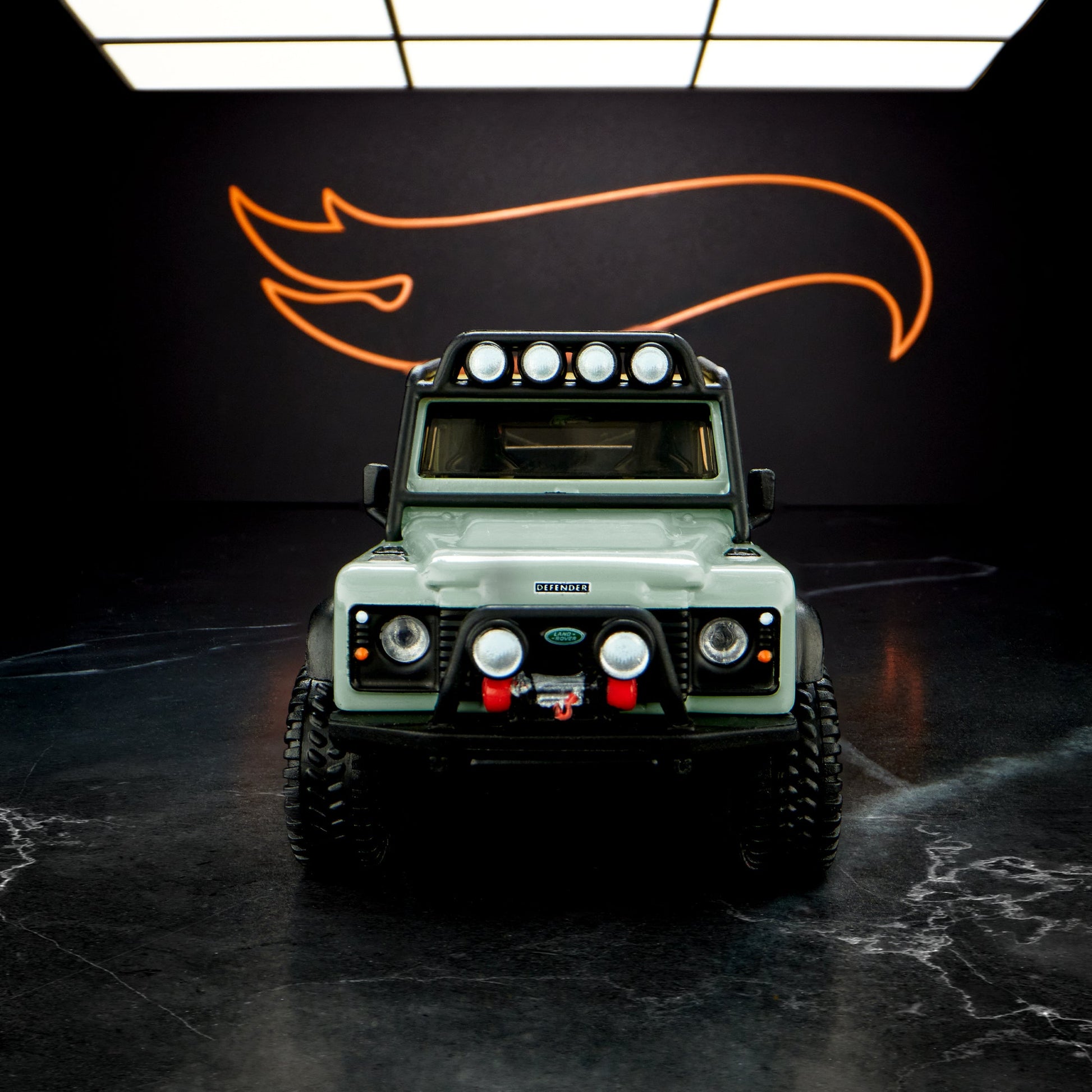 Elite 64 Series Land Rover Defender 90 Pickup Mô hình xe bán tải 1:64 Hot Wheels - Hình ảnh bổ sung 6