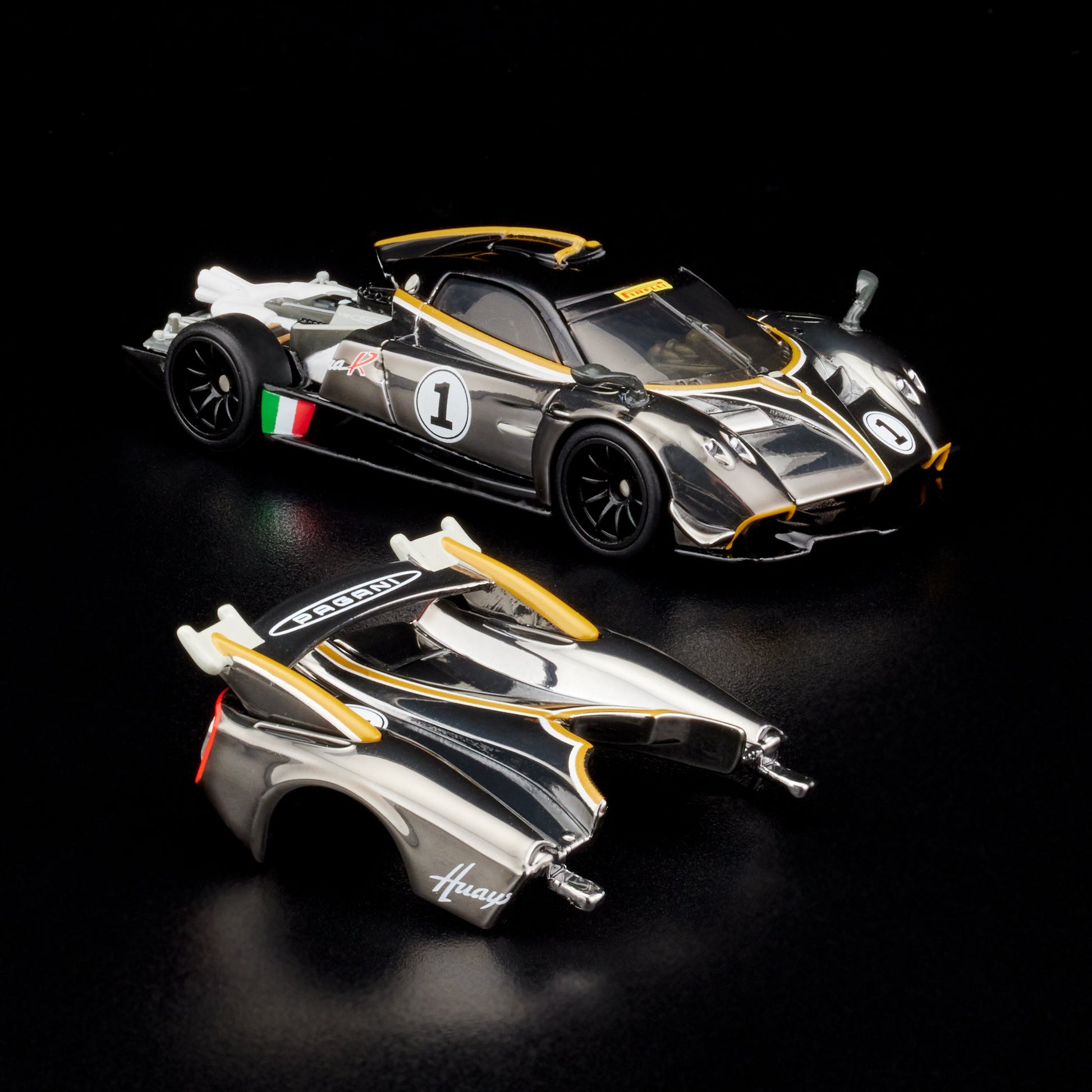 RLC Exclusive ‘21 Pagani Huayra R - Xe Mô Hình Cao Cấp Hot Wheels - Góc nhìn khác 3