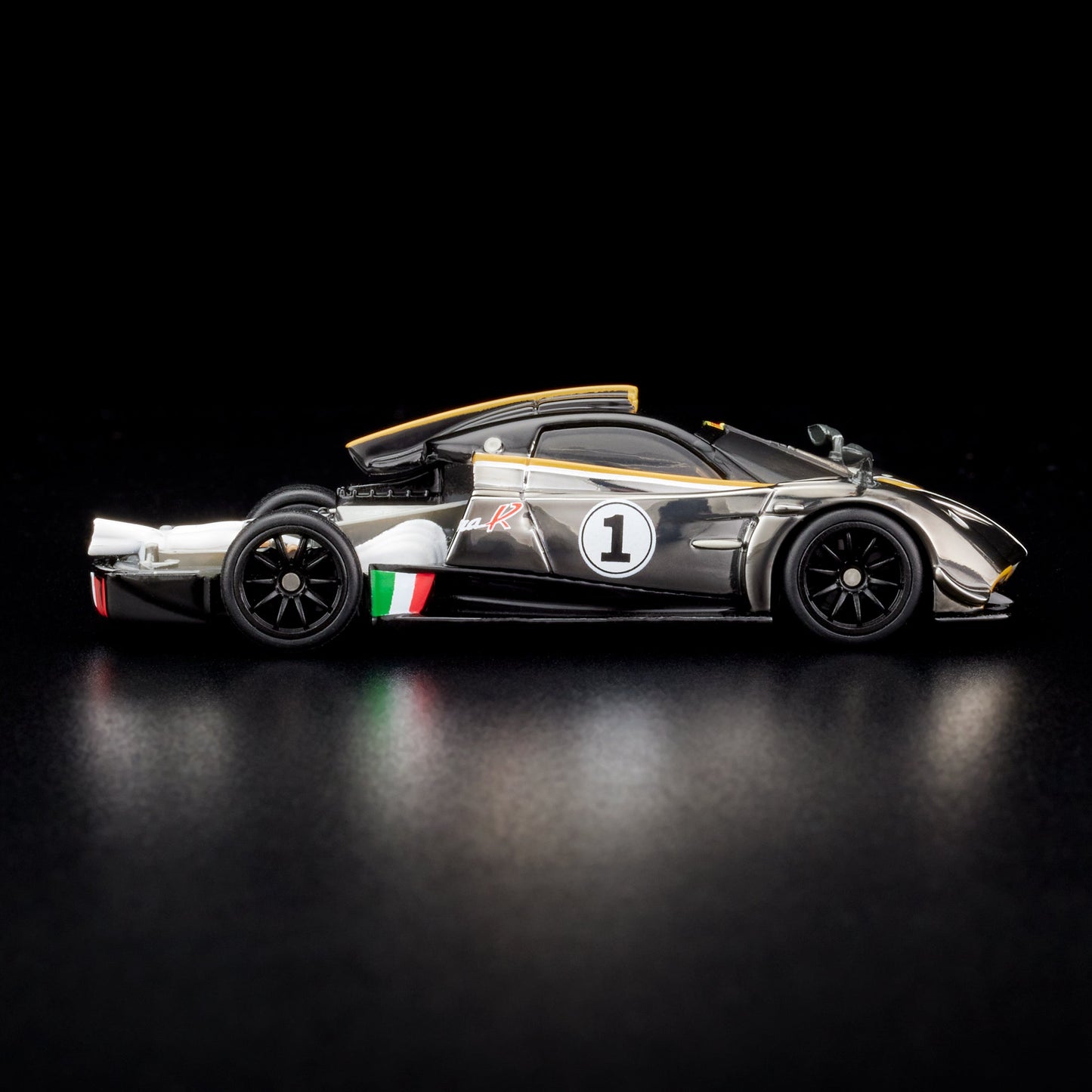 RLC Exclusive ‘21 Pagani Huayra R - Xe Mô Hình Cao Cấp Hot Wheels - Hình ảnh bổ sung 7