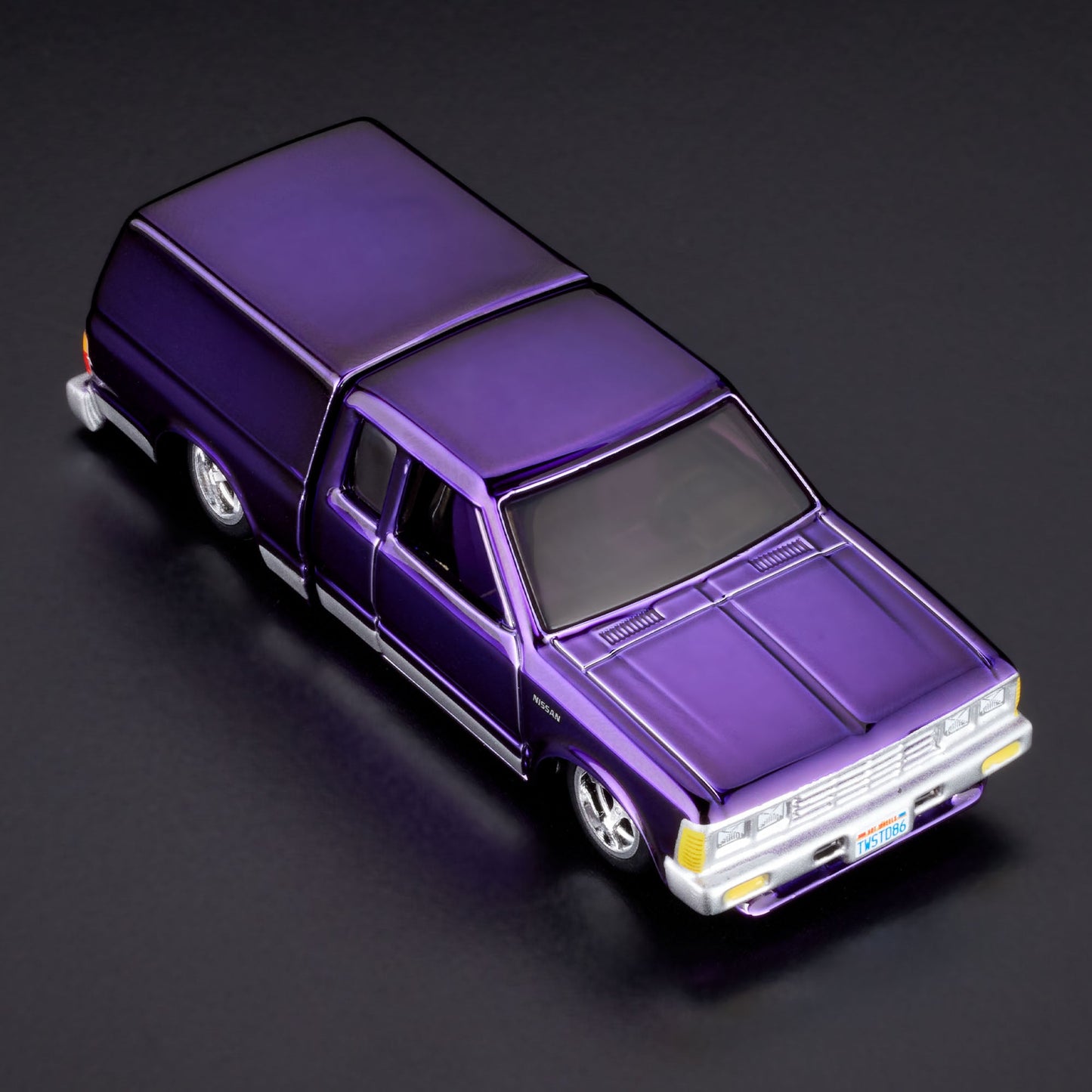 Hot Wheels RLC 1986 Nissan 720 King Cab - Xe Mô Hình Sưu Tầm Cao Cấp Mattel Creations