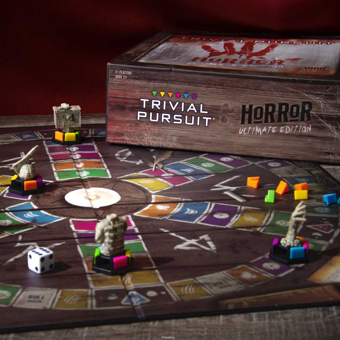 TRIVIAL PURSUIT®: Horror Ultimate Edition - Board Game Thử Thách Kinh Dị - Hasbro