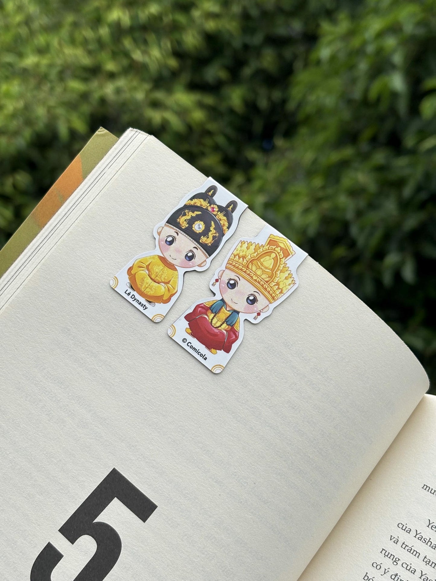 Bookmark nam châm Triều Phục Hoàng Gia