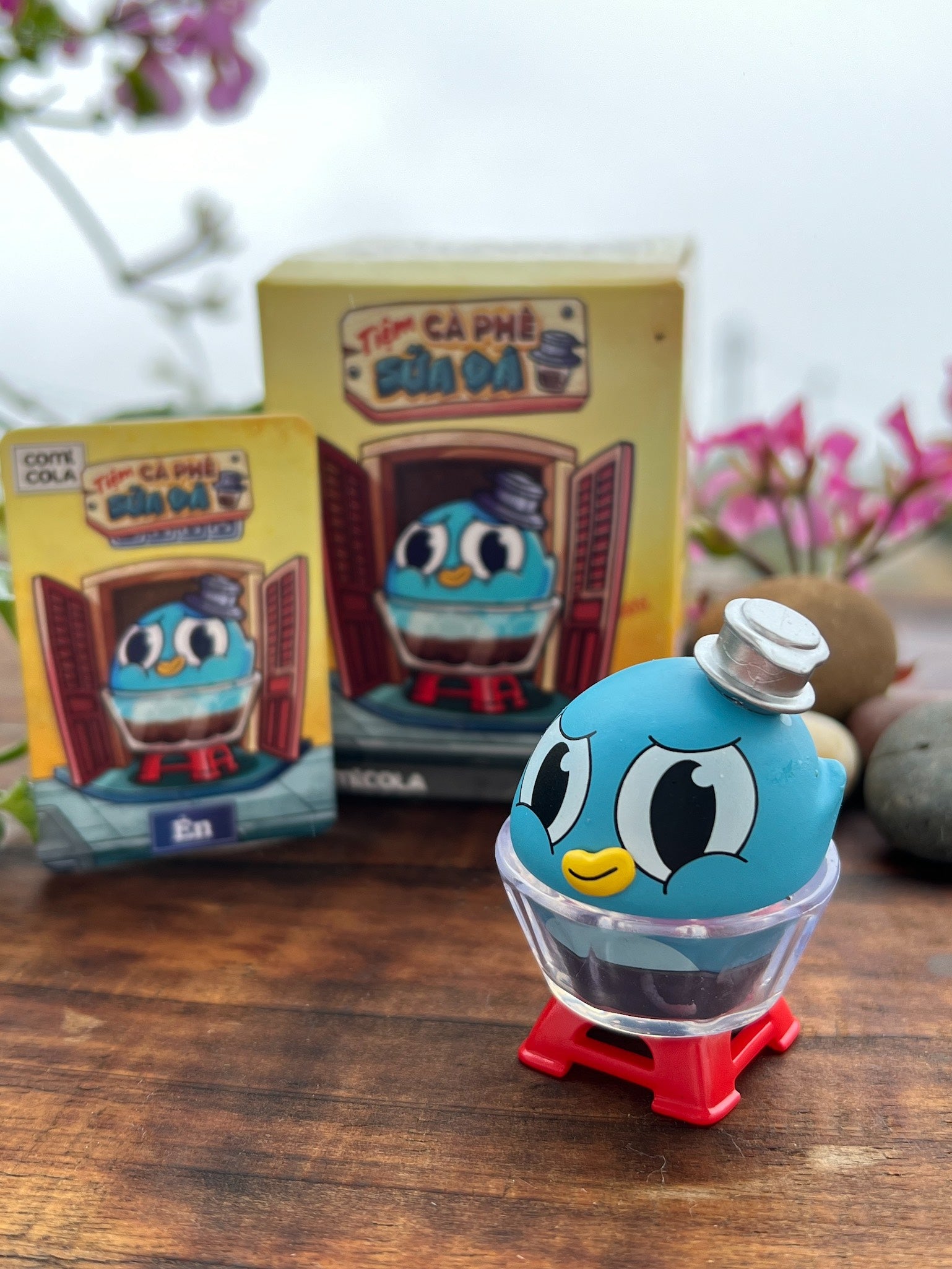 Arttoy collection “Tiệm Cà phê sữa đá”
