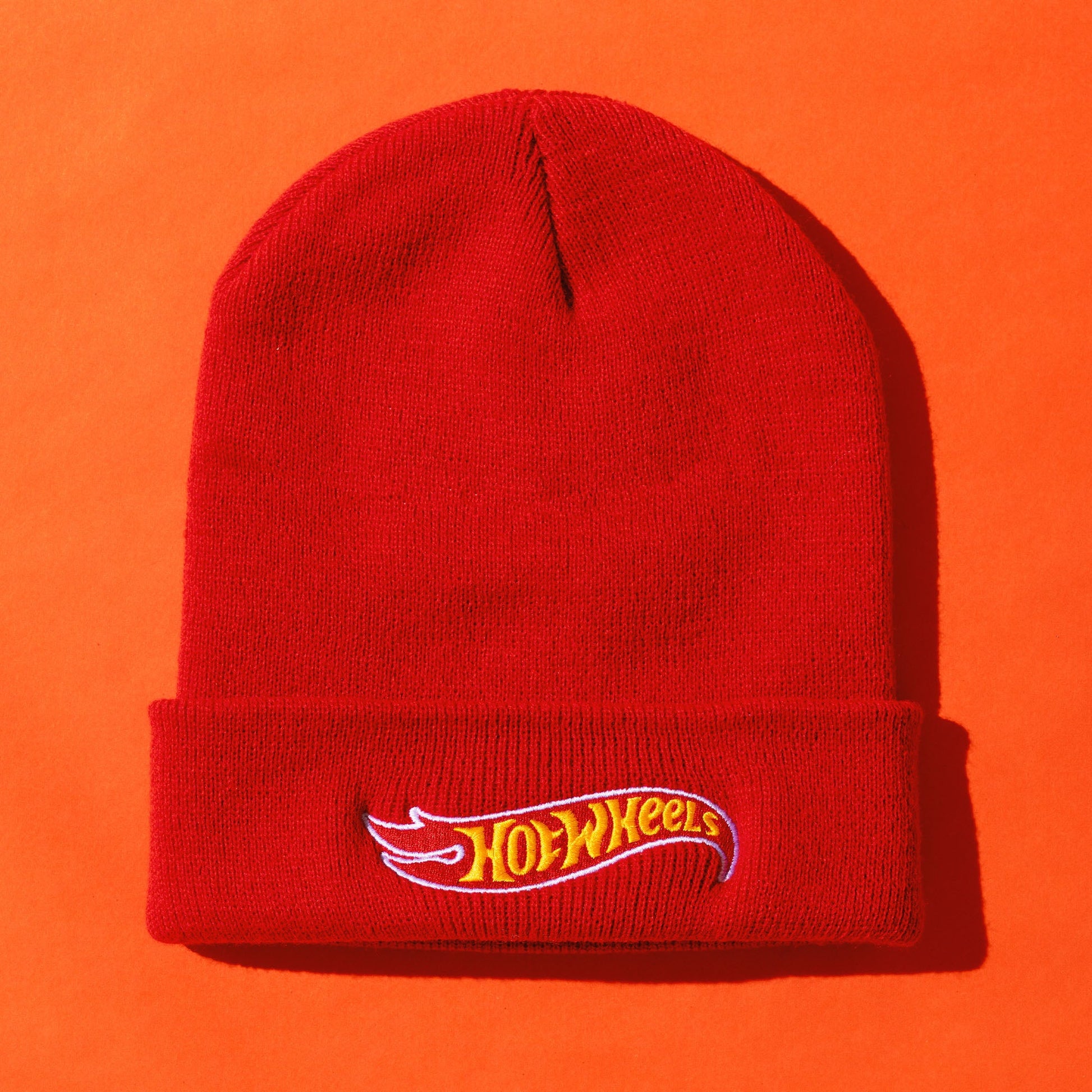 Hot Wheels Red Cuffed Beanie Mũ Len Đỏ Giữ Ấm Hot Wheels - Hình ảnh chi tiết 2