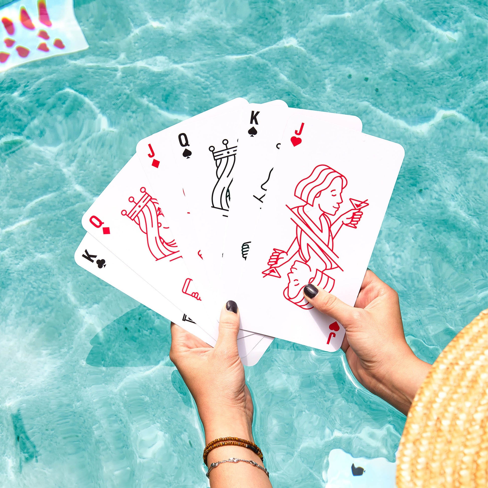 The Ultimate Jumbo Playing Cards - Bộ Bài Khổng Lồ Chống Nước - Relatable - Hình ảnh bổ sung 4