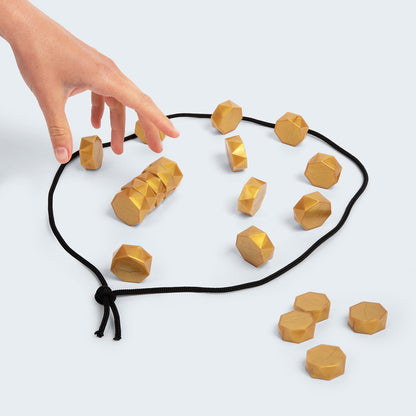 Kollide: Magnetic Head-to-Head Challenge Game - Trò Chơi Đối Kháng Nam Châm Chiến Thuật Relatable - Hình ảnh bổ sung 4