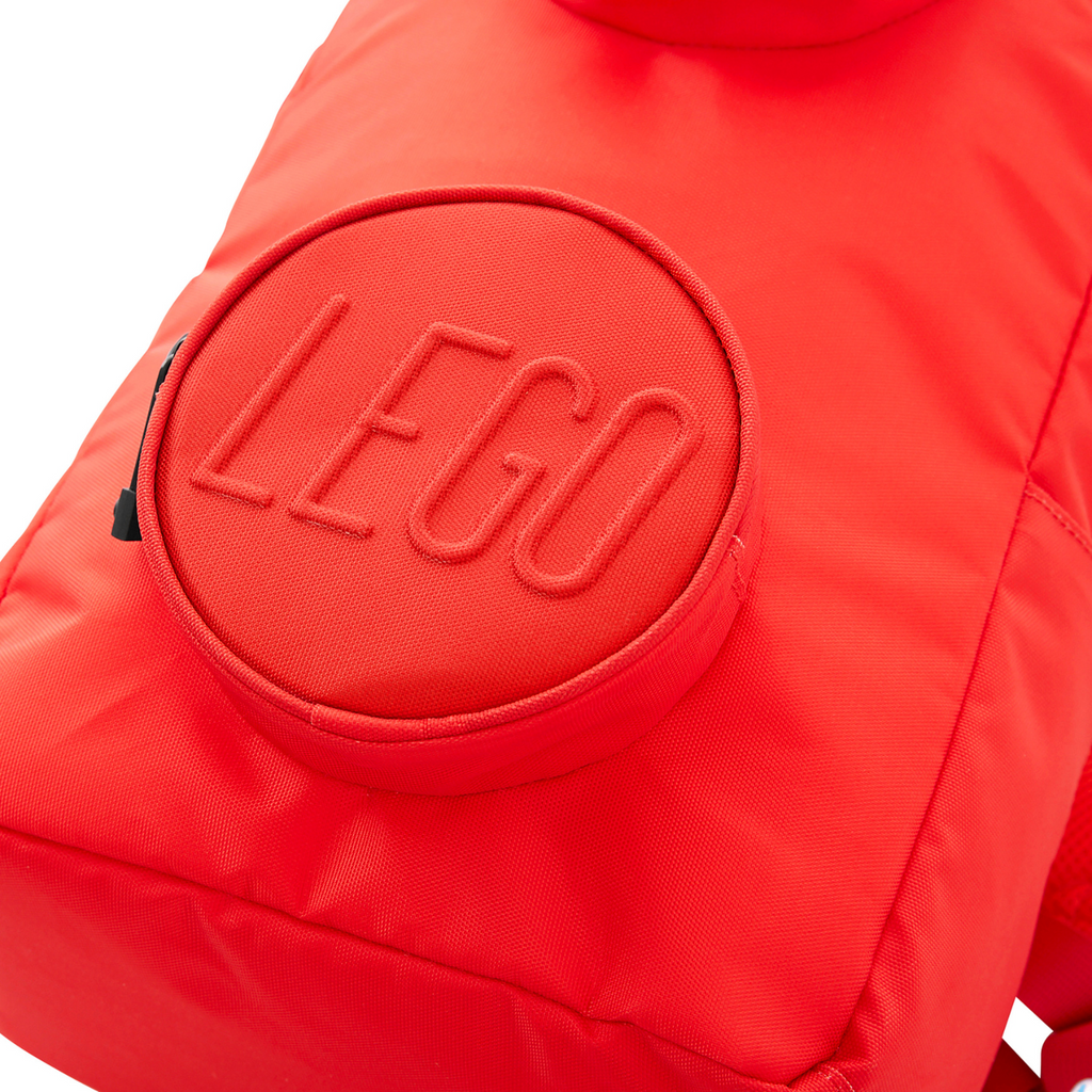 LEGO Signature Brick 1x2 Backpack - Red - Balo Hình Viên Gạch LEGO Cao Cấp - Góc nhìn khác 3