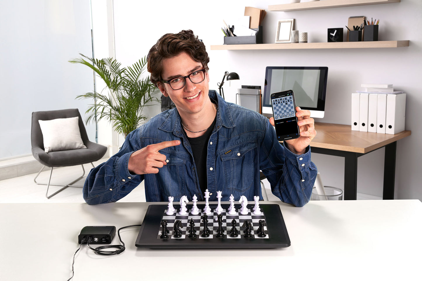 The King Competition - Máy Tính Chơi Cờ Vua Thông Minh - Millennium M831 Millennium 2000 GmbH - ảnh 3 - Chess Computer