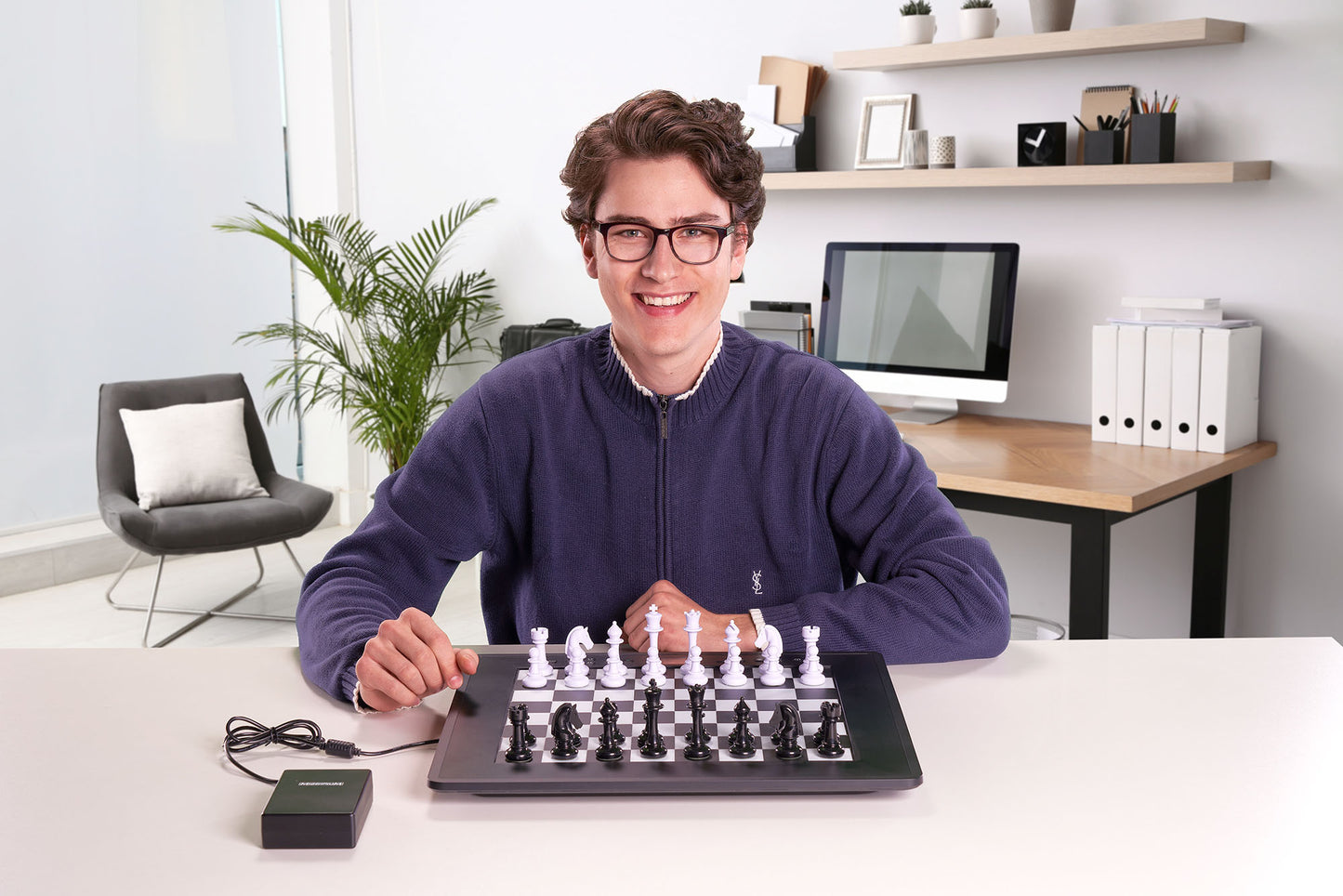 The King Competition - Máy Tính Chơi Cờ Vua Thông Minh - Millennium M831 Millennium 2000 GmbH - ảnh 2 - Chess Computer