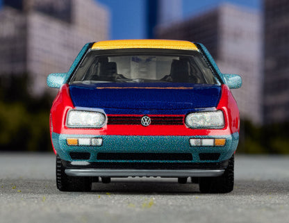 Matchbox 1995 Volkswagen Golf Harlequin - Mô Hình Xe Ô Tô Sưu Tầm Tỉ Lệ 1:64 Matchbox Collectors
