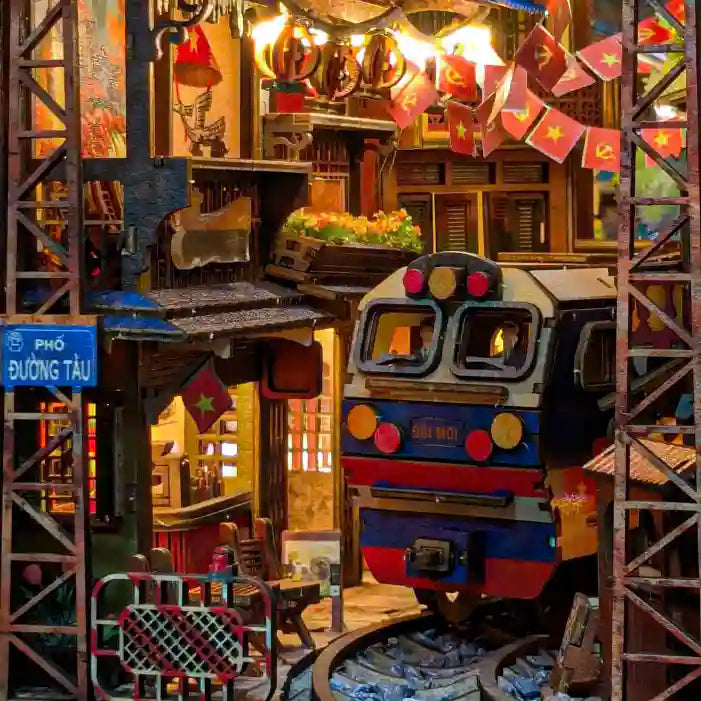 Phố Đường Tàu/ Train Street Hanoi - Việt Nam | Book Nook Mô Hình Gỗ