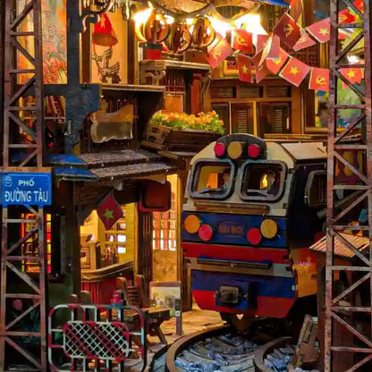 Phố Đường Tàu/ Train Street Hanoi - Việt Nam | Book Nook Mô Hình Gỗ