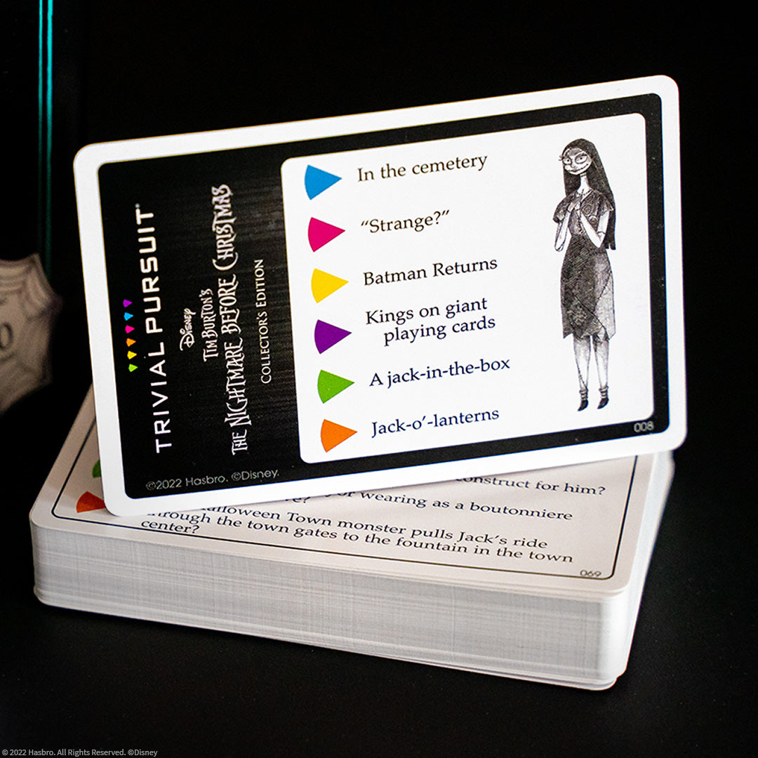 TRIVIAL PURSUIT®: Disney Tim Burton's The Nightmare Before Christmas Collector's Edition - Board Game Đố Vui - The Op Games