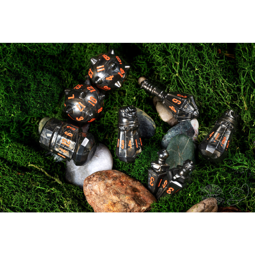 PolyHero Warrior Dice Set Steel Grey - Bộ Xúc Xắc Nhập Vai RPG Hình Vũ Khí - PolyHero Dice - Góc nhìn khác 3