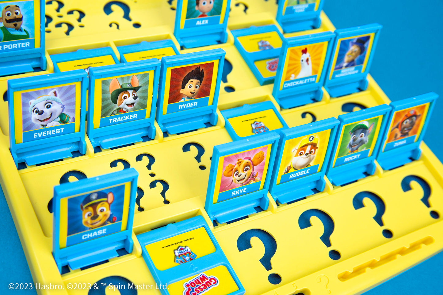 GUESS WHO?®: PAW Patrol - Trò chơi đoán nhân vật biệt đội cứu hộ - The Op Games